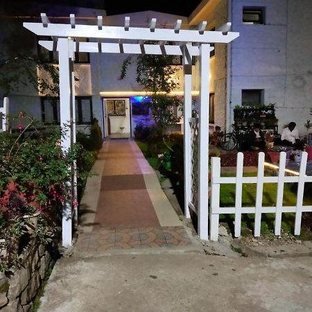 Hotel Seven Roads Kodaikanal Luaran gambar